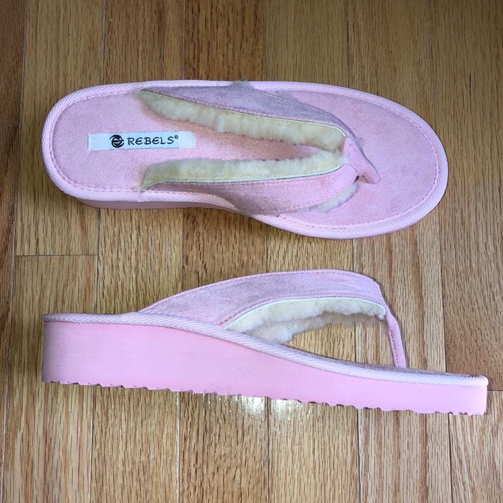 Y2K Rebels platform flip flop size 7